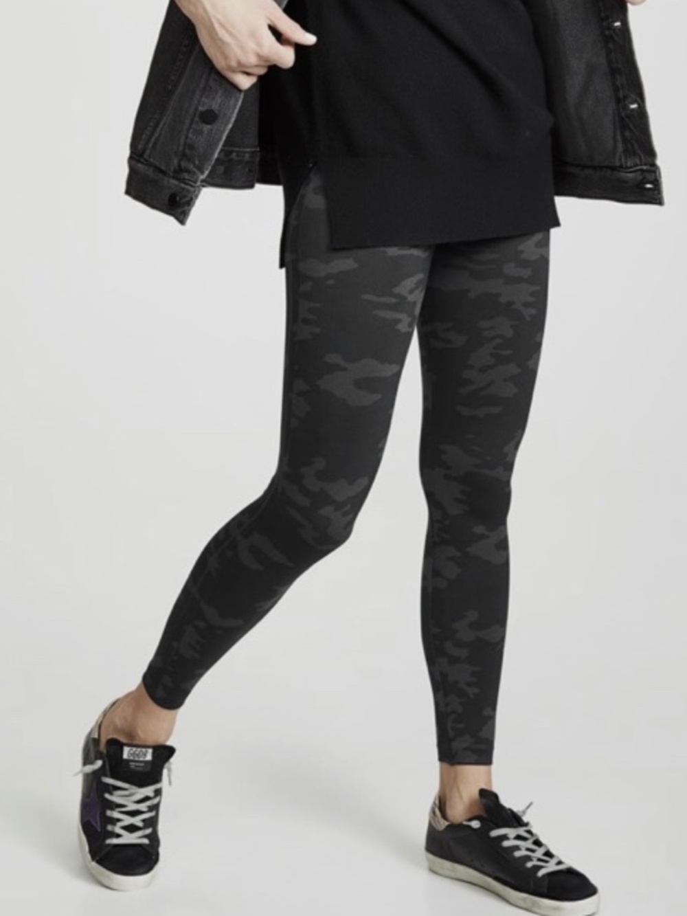 SPANX Look At Me Now Seamless Legging FL-351P